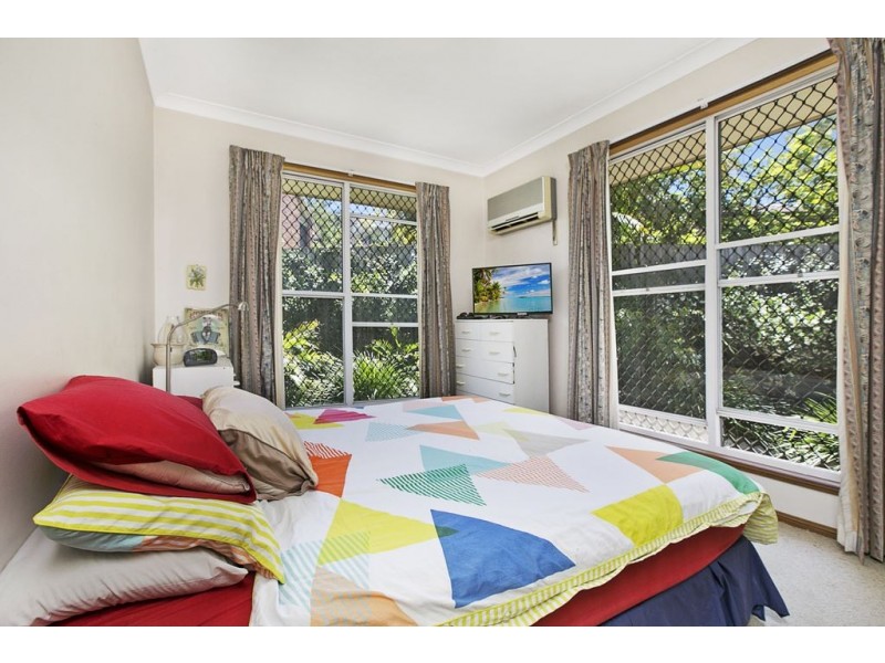 8 REMBRANDT STREET, Carina QLD 4152