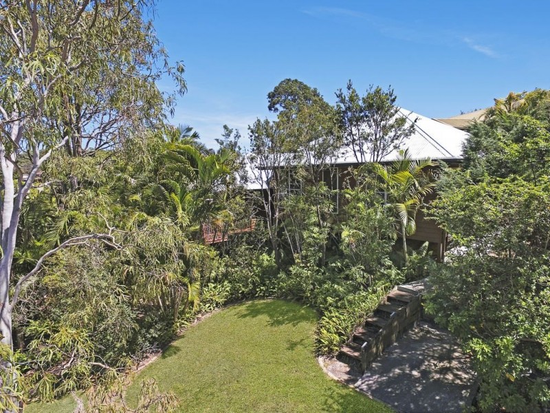 8 REMBRANDT STREET, Carina QLD 4152