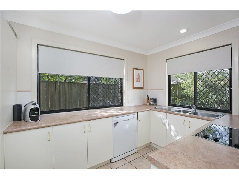 4/17 Bilyana Street, Balmoral QLD 4171