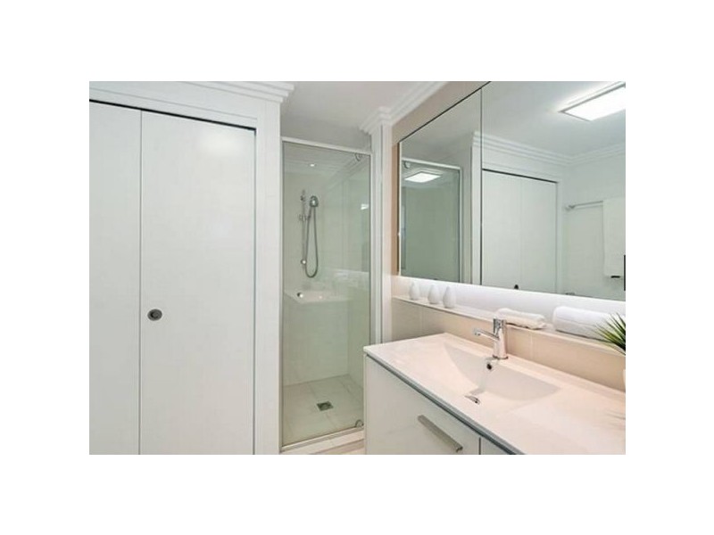 6/18 Barramul Street, Bulimba QLD 4171