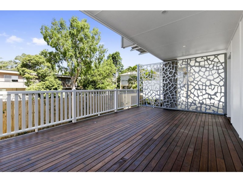 81 Riding Road, Hawthorne QLD 4171