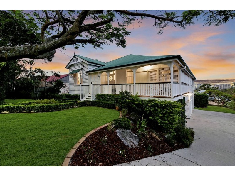21 Nuttall Street, Bulimba QLD 4171