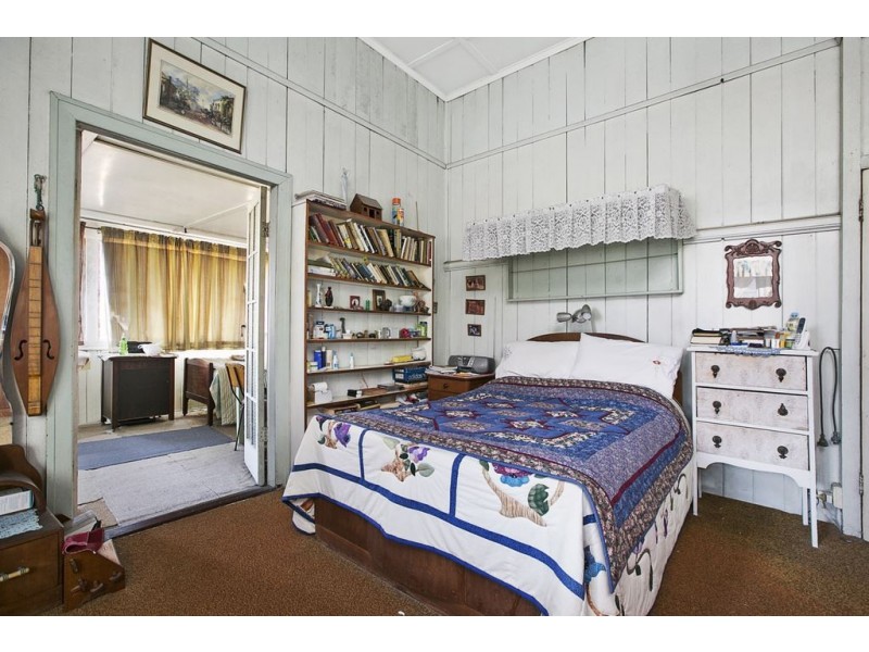 72 Beatrice Street, Hawthorne QLD 4171