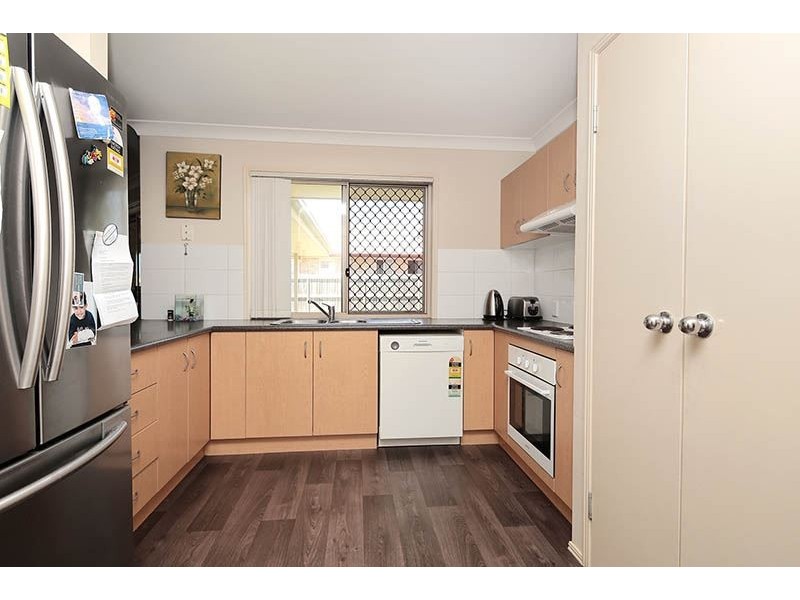 7 Demmers Court, Goodna QLD 4300