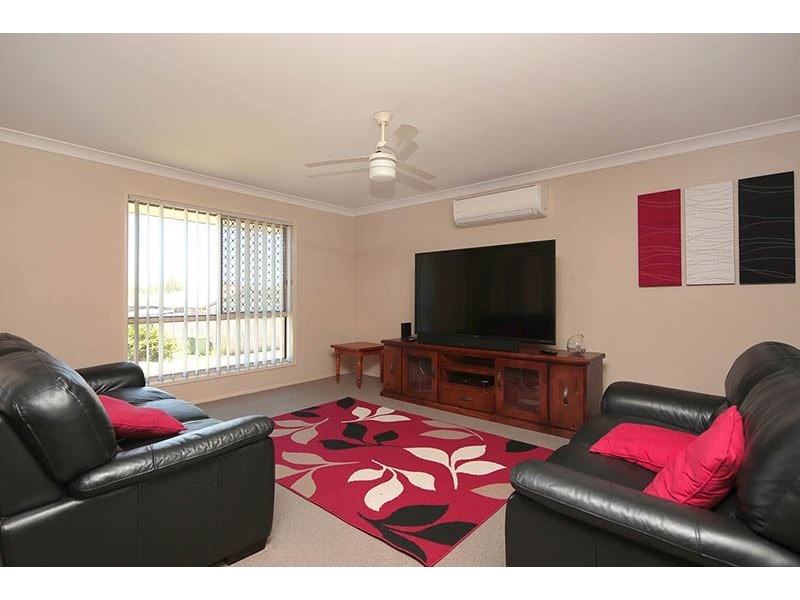 7 Demmers Court, Goodna QLD 4300