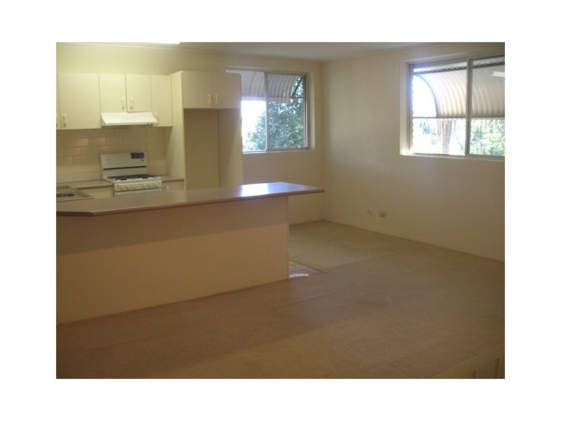 18 Querrin Street, Yeronga QLD 4104