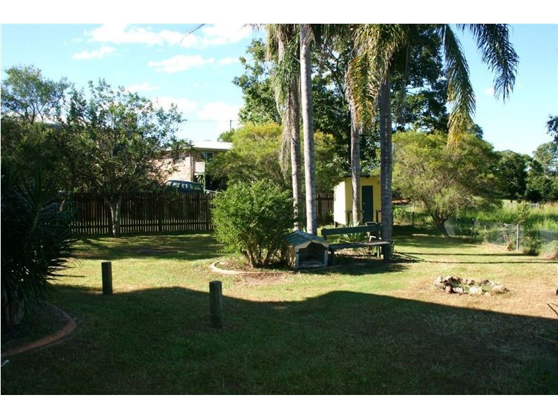 3 Giles Street, Southside QLD 4570