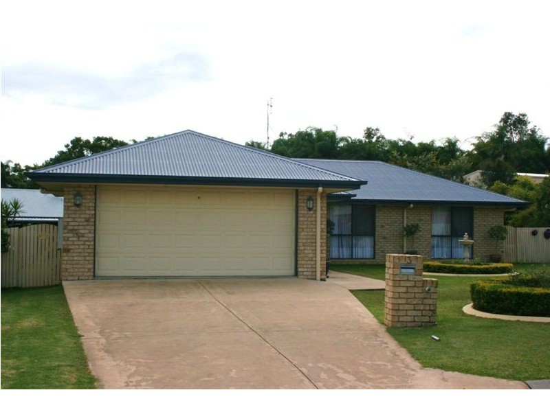 3 Inverary Court, Southside QLD 4570