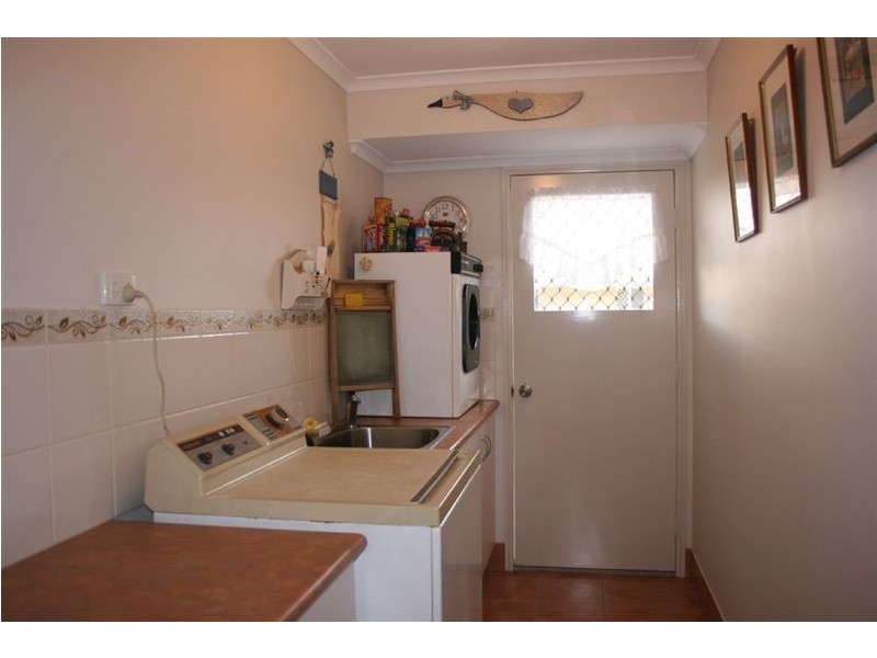 3 Inverary Court, Southside QLD 4570