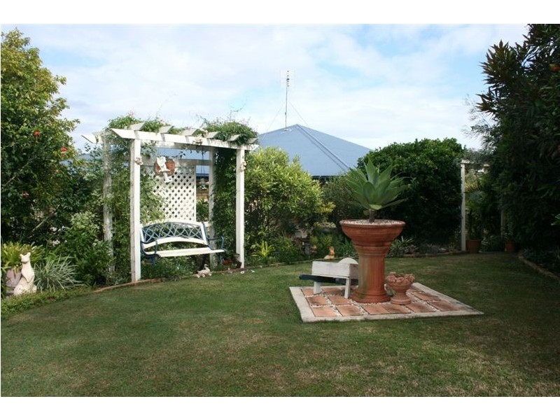 3 Inverary Court, Southside QLD 4570