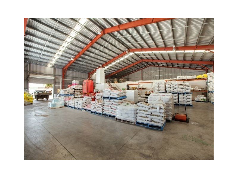 1 Pinewood Avenue, Gympie QLD 4570