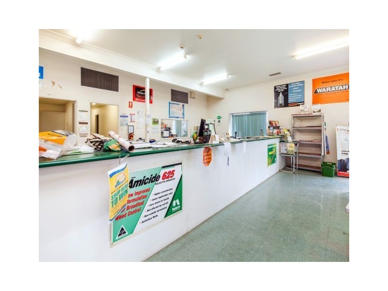 1 Pinewood Avenue, Gympie QLD 4570