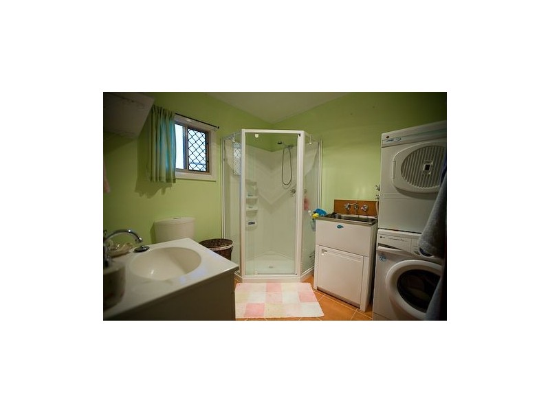 Lower Wonga QLD 4570