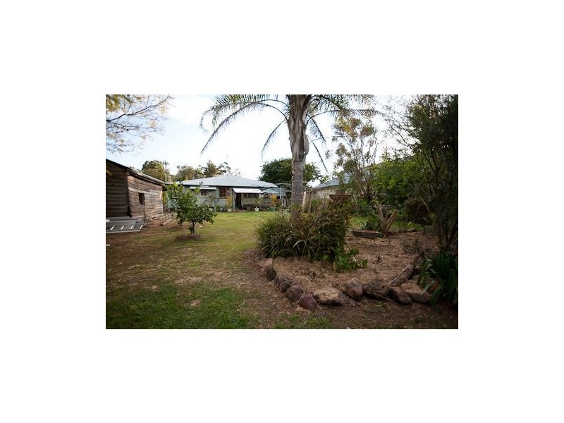 11 Busby Street, Amamoor QLD 4570