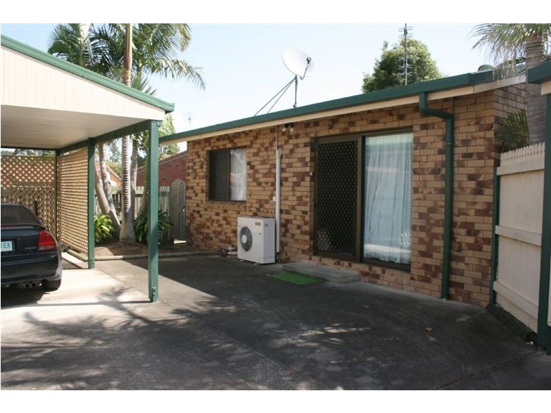 4/2-4 Leonard Street, Southside QLD 4570