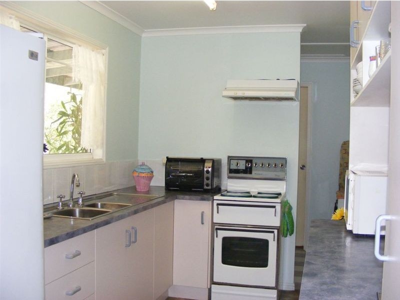 81 Delray Road, Mothar Mountain QLD 4570