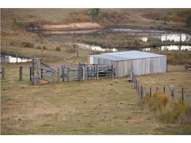 112 Hood Road, Veteran QLD 4570