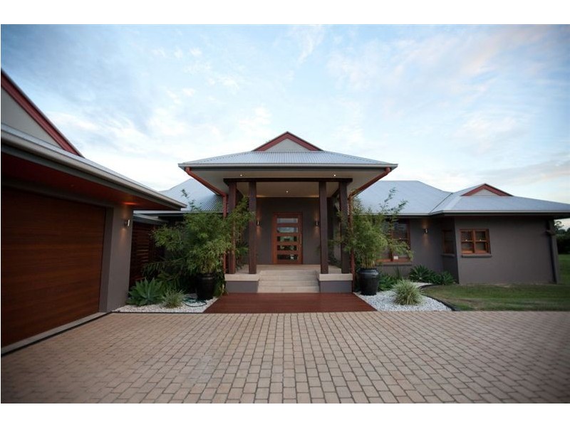 30 Blue Wing Boulevard, Araluen QLD 4570