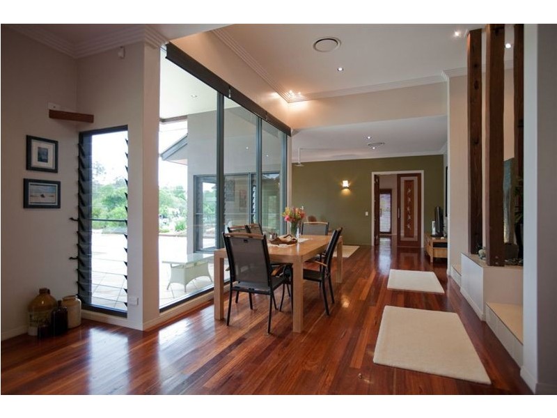 30 Blue Wing Boulevard, Araluen QLD 4570