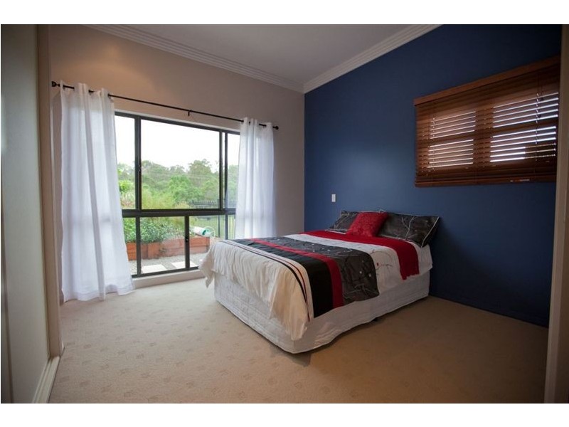 30 Blue Wing Boulevard, Araluen QLD 4570