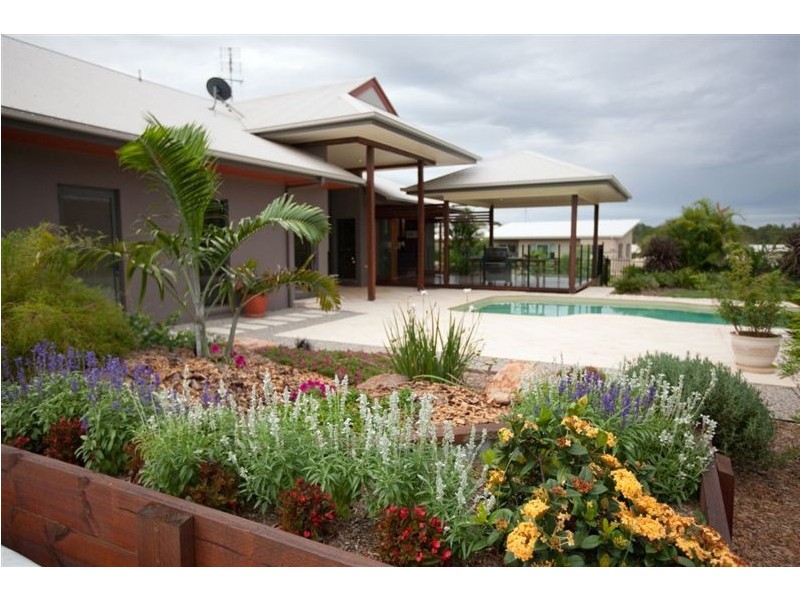 30 Blue Wing Boulevard, Araluen QLD 4570