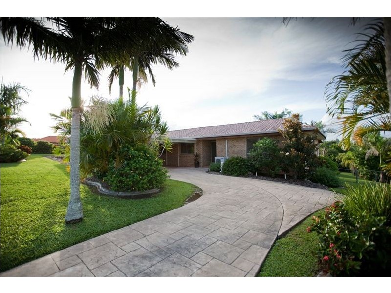 72 Groundwater Road, Southside QLD 4570