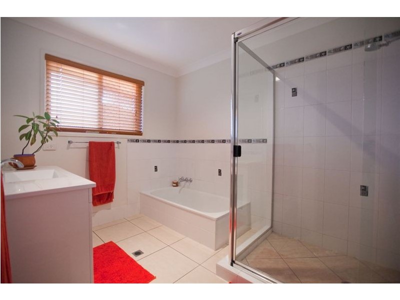 72 Groundwater Road, Southside QLD 4570