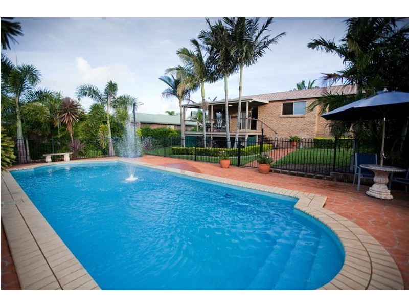 72 Groundwater Road, Southside QLD 4570