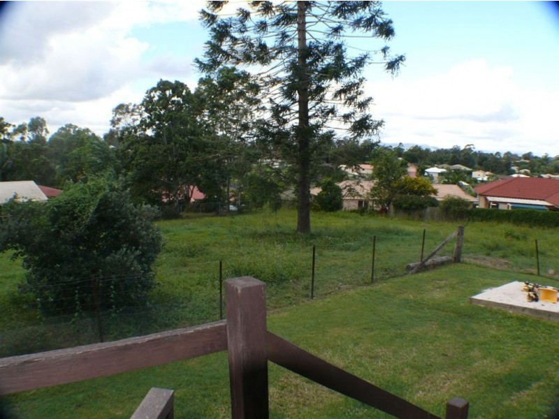 73 Sorensen Road, Southside QLD 4570