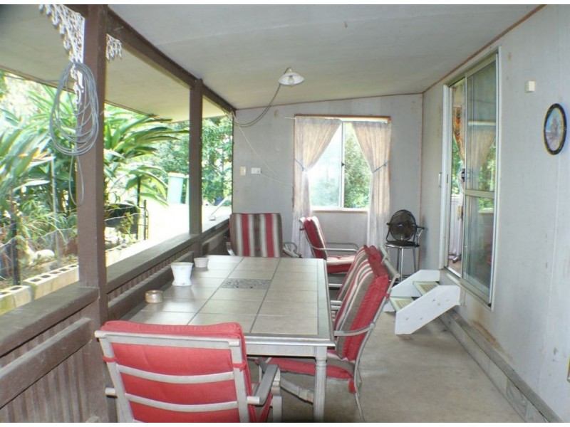 73 Sorensen Road, Southside QLD 4570