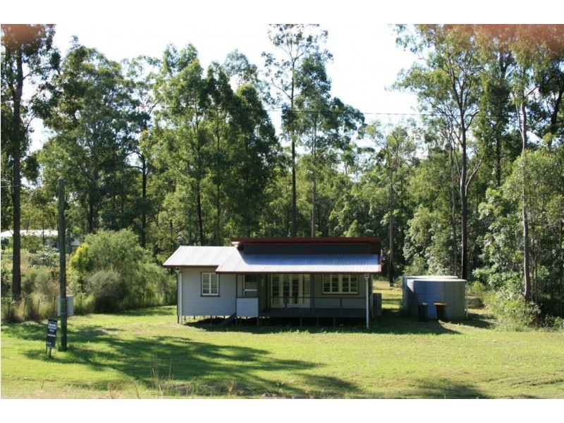 21 Templar Road, Glenwood QLD 4570