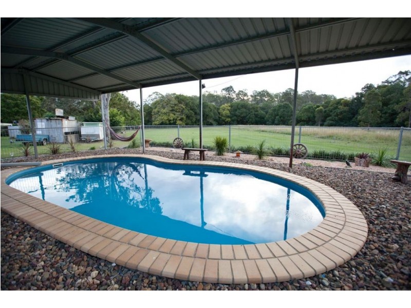 511 Tin Can Bay Road, Canina QLD 4570