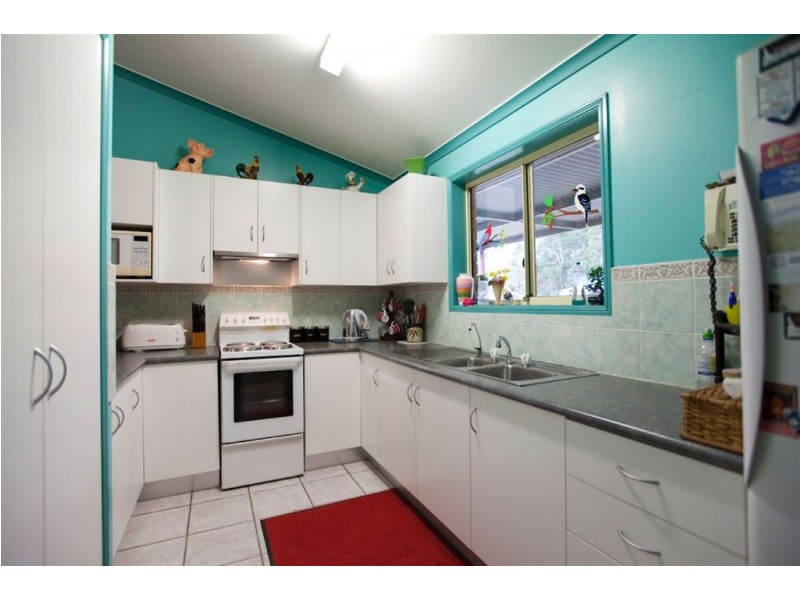 511 Tin Can Bay Road, Canina QLD 4570