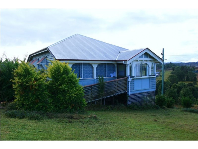 121 Cootharaba Road, Victory Heights QLD 4570