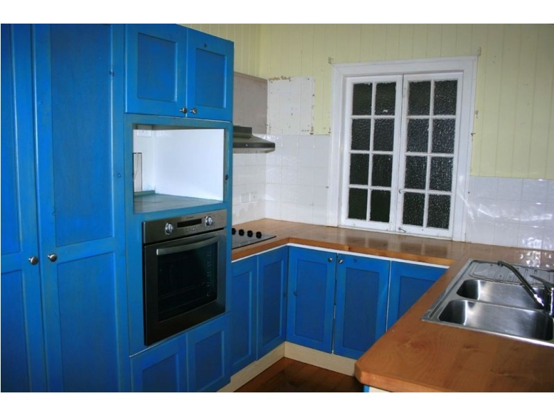 121 Cootharaba Road, Victory Heights QLD 4570