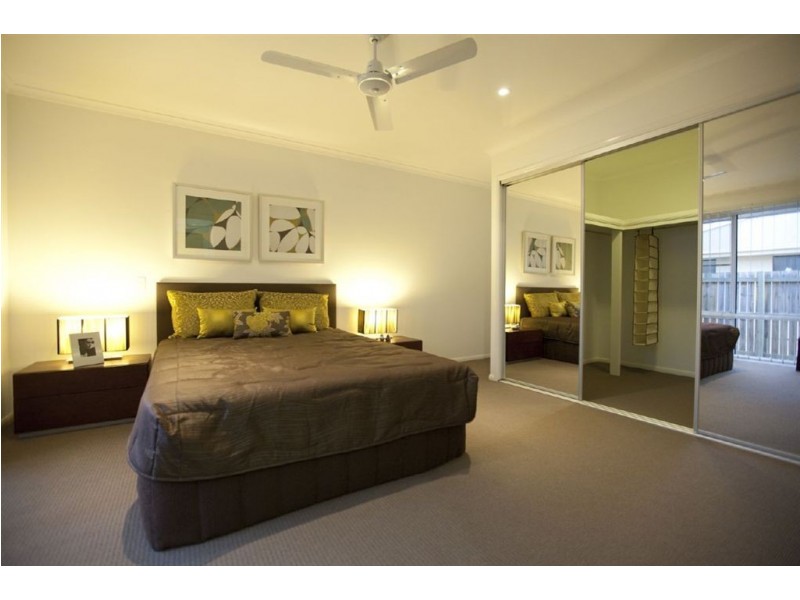 21 Presidential Avenue, Jones Hill QLD 4570