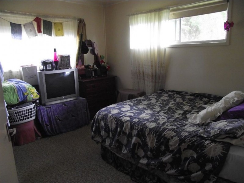 16 Barton Road, Gympie QLD 4570