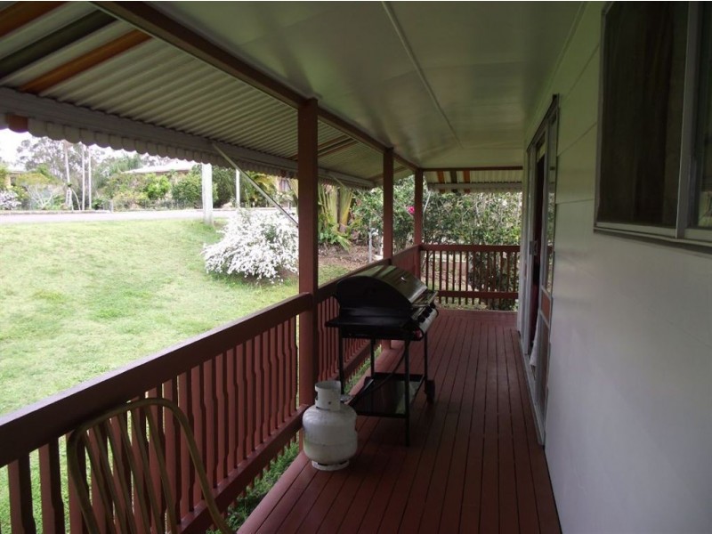 16 Barton Road, Gympie QLD 4570