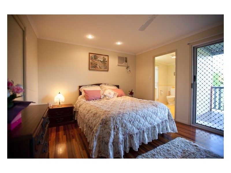 3 Melaleuca Court, Southside QLD 4570