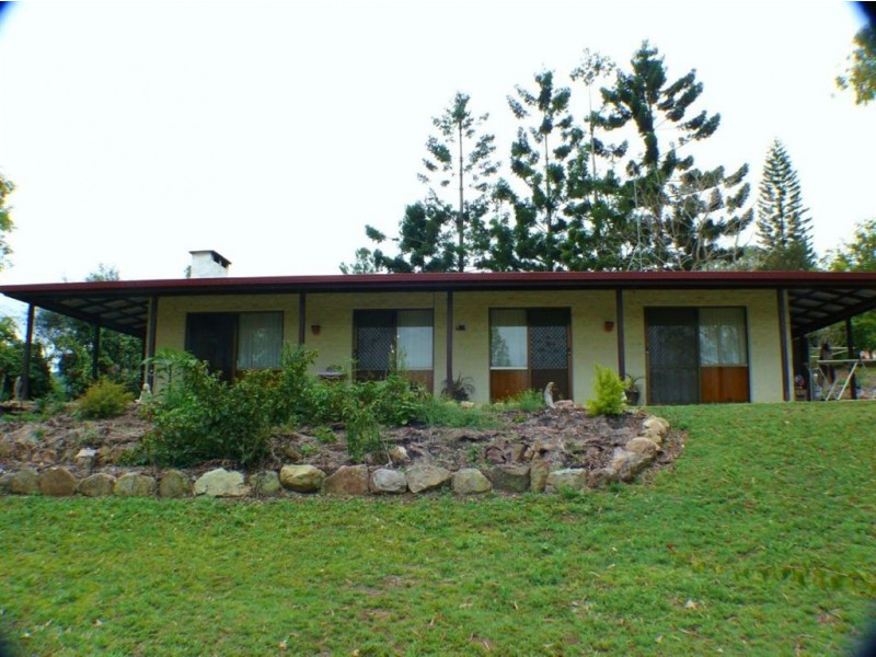 38 Bill James Road, Chatsworth QLD 4570