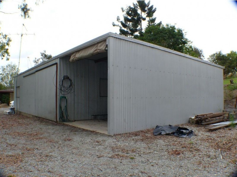 38 Bill James Road, Chatsworth QLD 4570