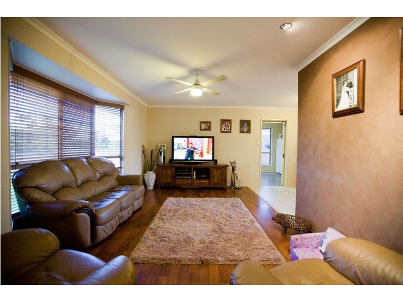 47 Anne Marie Road, Chatsworth QLD 4570