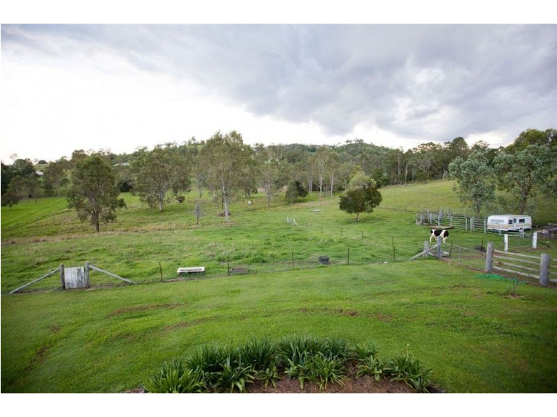 47 Anne Marie Road, Chatsworth QLD 4570