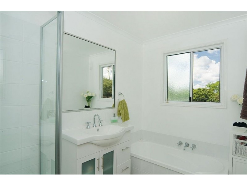 7 Coolabah Court, Pie Creek QLD 4570