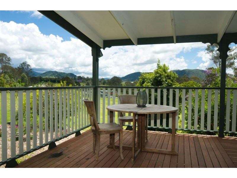 7 Coolabah Court, Pie Creek QLD 4570