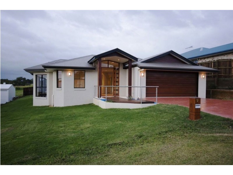 Jones Hill QLD 4570