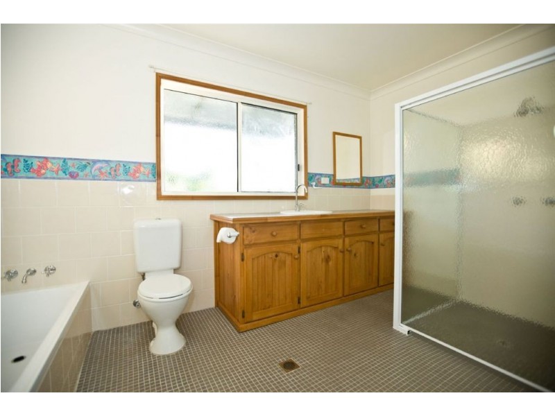 5 Tarragon Road, The Palms QLD 4570
