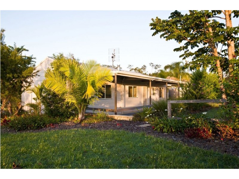 5 Tarragon Road, The Palms QLD 4570