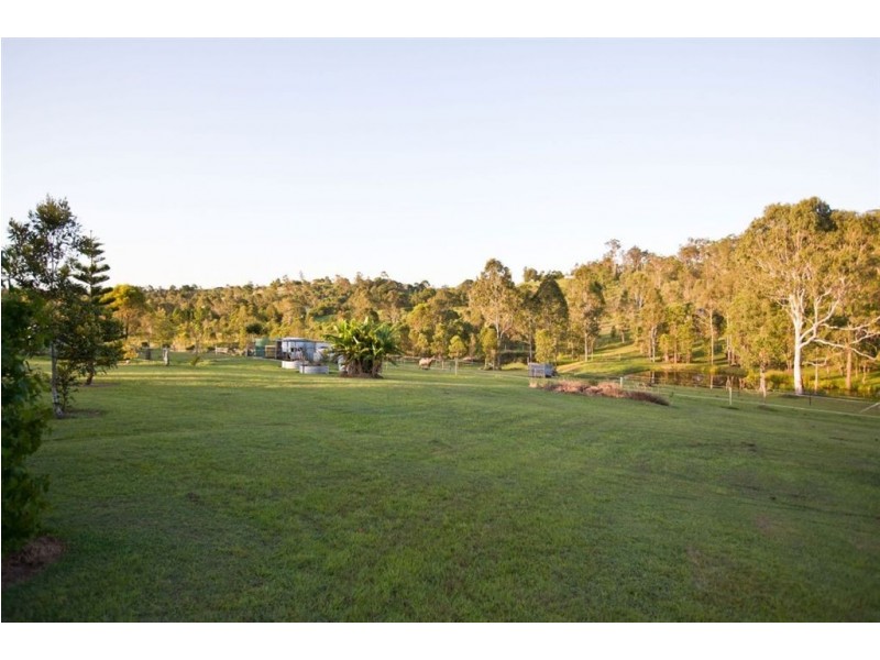 5 Tarragon Road, The Palms QLD 4570