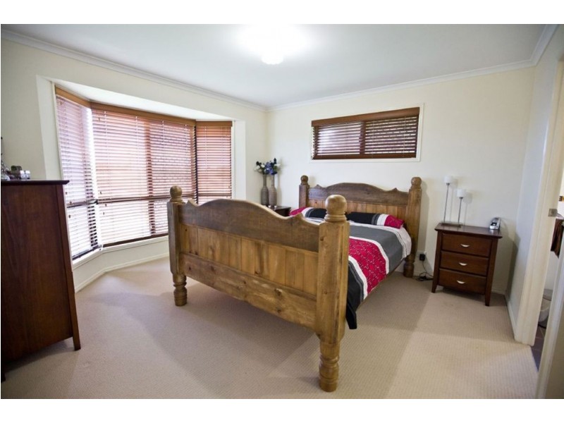 22 Federation Court, Southside QLD 4570